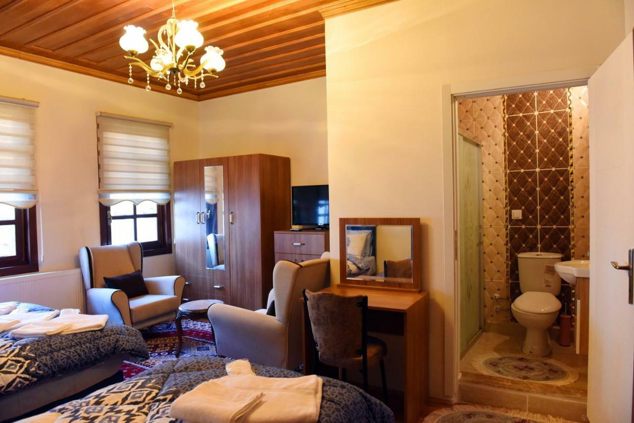 Oez Butik Otel Antik Kent Myrleia Mudanya Exterior photo